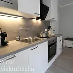 Rmg Roses Apartman