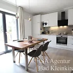 Rmg Roses Apartman