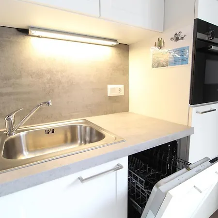 Rmg Roses Apartment