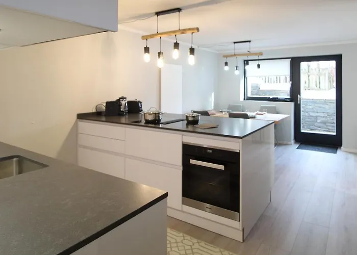 Rmg Roses Apartment *